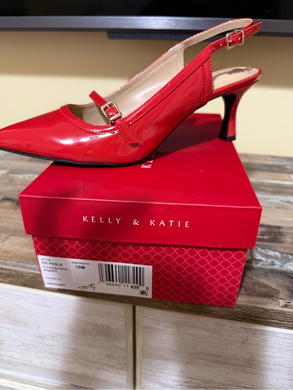 Kelly & Katie Red Patent Slingback Kitten Heel Pump